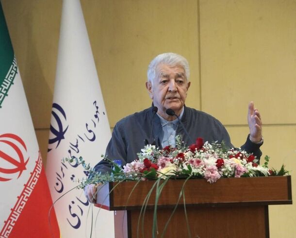 پرویز پیران: بازسازی پس از جنگ باید فراتر از احداث دوباره ساختمان‌ها باشد